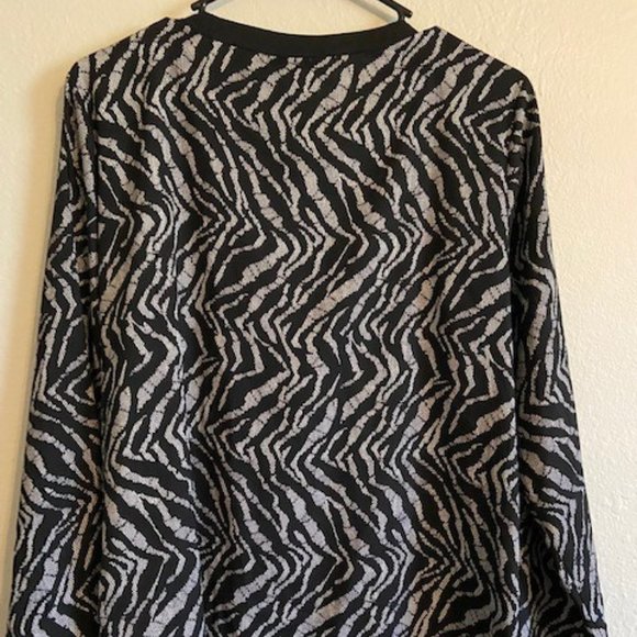 Donna Karan Black/Grey Animal Print Blouse - Picture 2 of 7